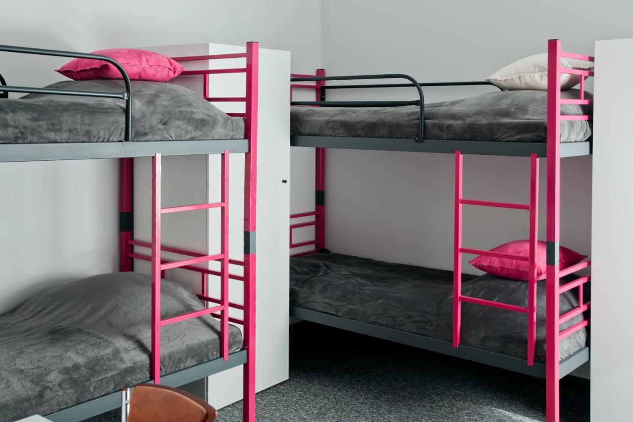 Rodmos Hostel Люблин Экстерьер фото